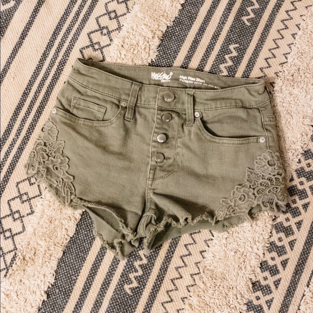 Mossimo olive/army green crochet shorts sz 26